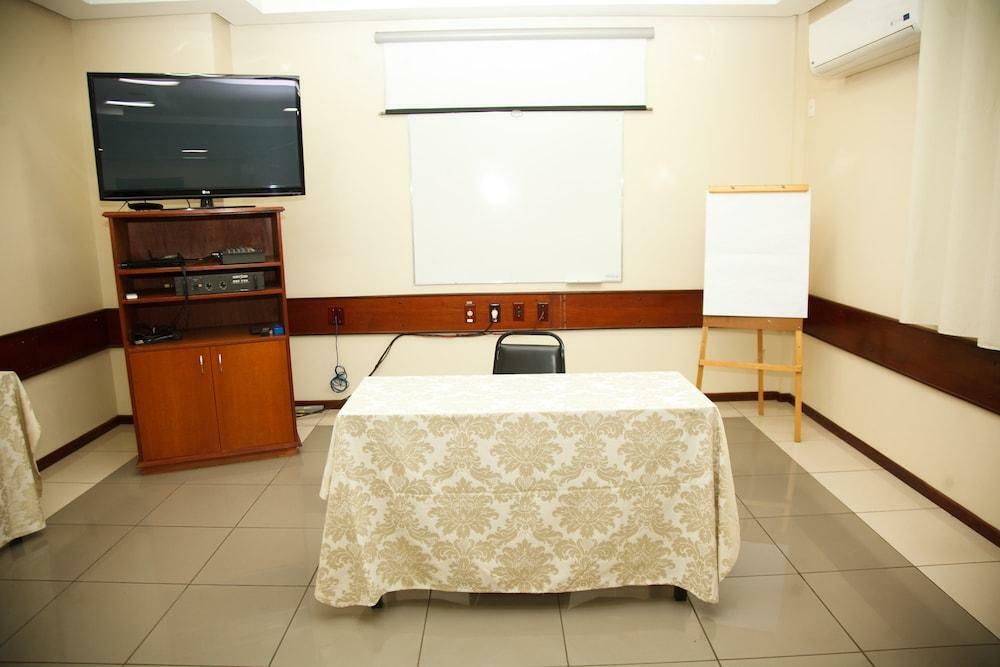 Villalba Hotel Uberlandia Luaran gambar